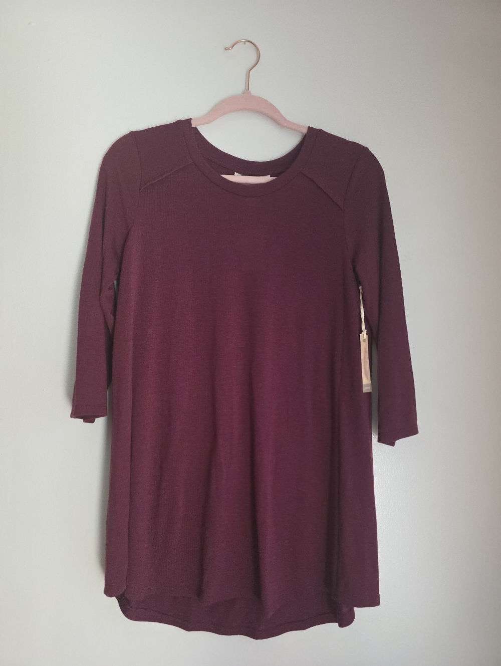 Jessica Simpson Nursing Top Raglan Sleeve Split Slide Burgundy Medium Maternity